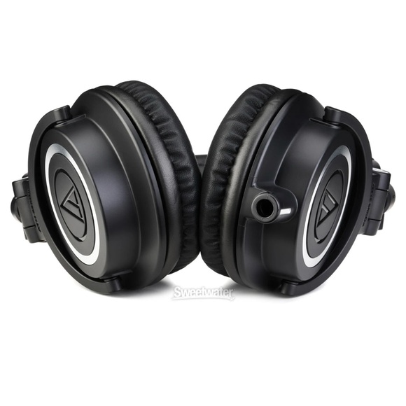 Audio Technica ATH-M50x Closed-back Studio Monitoring Headphones - Picture 3 of 10